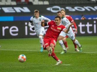 Max Kruse wird nach seinem Wechsel zum VfL Wolfsburg gegen Greuther Fürth in der Startelf stehen. Foto: Bernd Thissen/dpa Max Kruse wird nach seinem Wechsel zum VfL Wolfsburg gegen Greuther Fürth in der Startelf stehen. Foto: Bernd Thissen/dpa