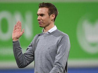 Wolfsburgs Trainer Tommy Stroot. Foto: Swen Pförtner/dpa Wolfsburgs Trainer Tommy Stroot. Foto: Swen Pförtner/dpa