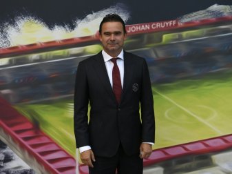 Marc Overmars legt sein Amt bei Ajax Amsterdam nieder Marc Overmars legt sein Amt bei Ajax Amsterdam nieder
