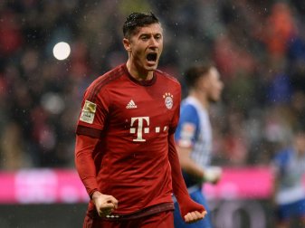 Guardiola schätzt Lewandowskis Professionalität(SID-IMAGES) Guardiola schätzt Lewandowskis Professionalität(SID-IMAGES)
