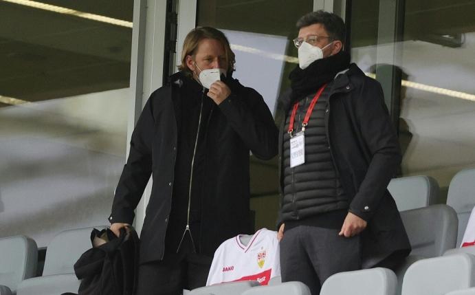 Die VfB-Führungsetage stärkt ihrem Trainer den Rücken