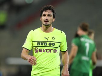 Dortmunds Mats Hummels steht nach seinem zweiten Engagement bei Bayern München zum zweiten Mal beim BVB unter Vertrag. Foto: Christian Charisius/dpa Dortmunds Mats Hummels steht nach seinem zweiten Engagement bei Bayern München zum zweiten Mal beim BVB unter Vertrag. Foto: Christian Charisius/dpa