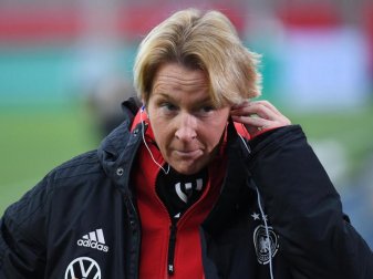 Wird während der EM mit den DFB-Frauen ein Hotel in Londons Stadtteil Brentford beziehen: Bundestrainerin Martina Voss-Tecklenburg. Foto: Swen Pförtner/dpa Wird während der EM mit den DFB-Frauen ein Hotel in Londons Stadtteil Brentford beziehen: Bundestrainerin Martina Voss-Tecklenburg. Foto: Swen Pförtner/dpa