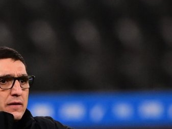 Hertha und Cheftrainer Tayfun Korkut reisen mit Personalsorgen nach Fürth.