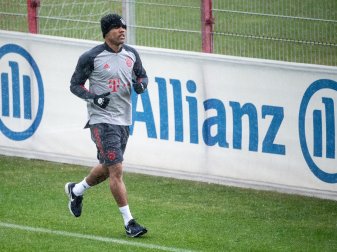 Douglas Costa war in der vergangenen Saison von Juventus Turin an den FC Bayern ausgeliehen. Douglas Costa war in der vergangenen Saison von Juventus Turin an den FC Bayern ausgeliehen.