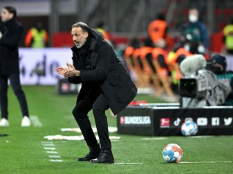 Hat noch die Rückendeckung des Vereins: Stuttgarts Trainer Pellegrino Matarazzo. Hat noch die Rückendeckung des Vereins: Stuttgarts Trainer Pellegrino Matarazzo.