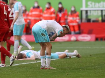 Darmstadt und Schalke patzen im Aufstiegsrennen Darmstadt und Schalke patzen im Aufstiegsrennen