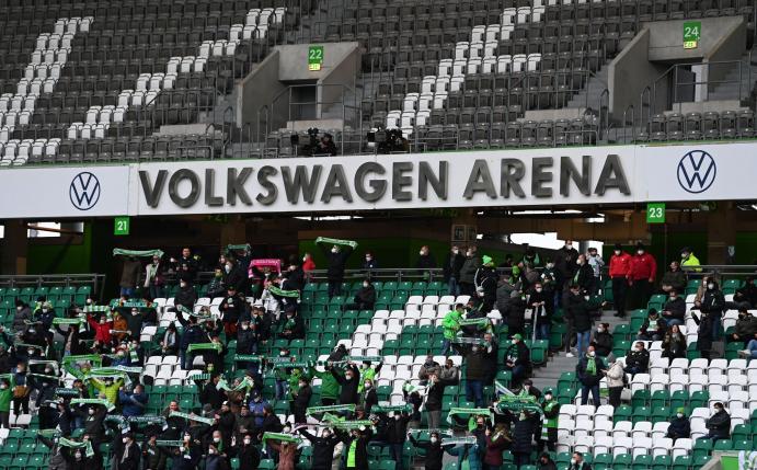 Zum Bundesliga-Heimspiel des VfL Wolfsburg gegen die TSG Hoffenheim sind 10.000 Zuschauer zugelassen.
