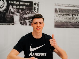 Eintrach holt Talent Wenig aus München Eintrach holt Talent Wenig aus München