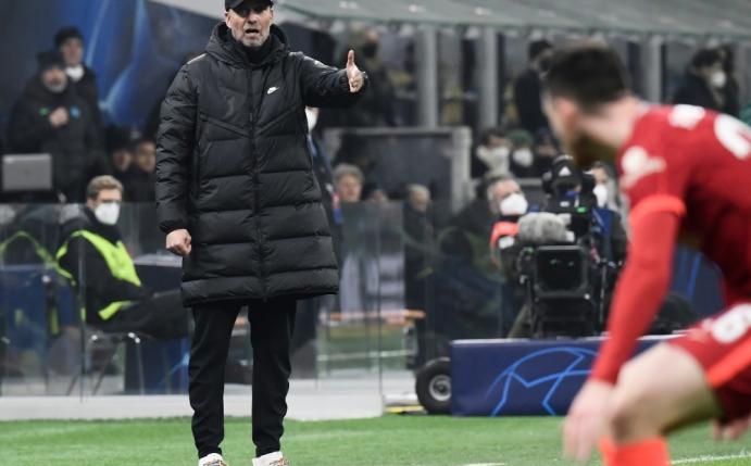 Klopp warnt nach Erfolgen vor Selbstgefälligkeit