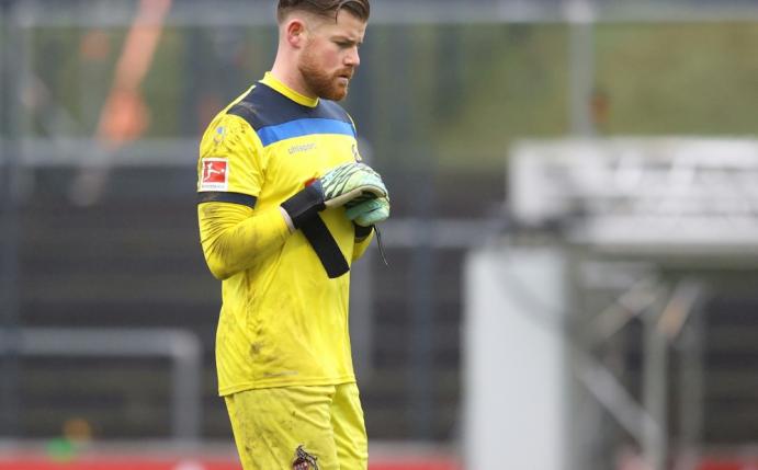 Timo Horn schließt Vereinswechsel nicht aus
