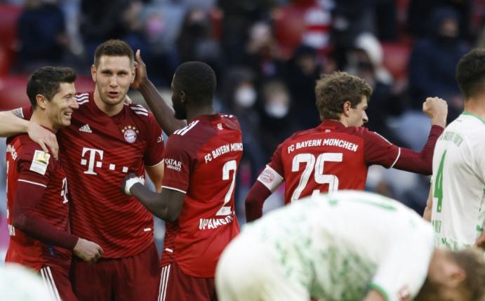 Bayern München bezwingt Fürth mit 4:1