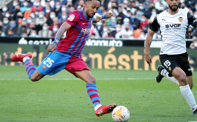 Pierre-Emerick Aubameyang traf gegen Valencia doppelt