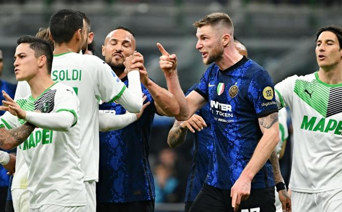 Inter verpasst Sprung an Tabellenspitze
