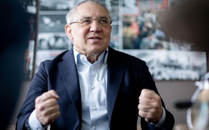 Der frühere Meistertrainer Felix Magath sieht auch mit 68 Jahren seine Karriere noch nicht als beendet an.