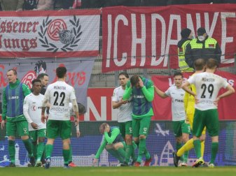 Nach Böllerwurf: Thiel und Borgmann nicht beim Training