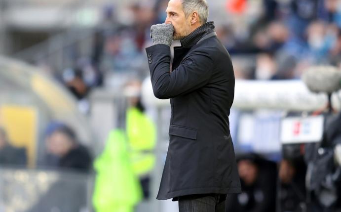 Adi Hütter wird von Sportdirektor  Virkus unterstützt