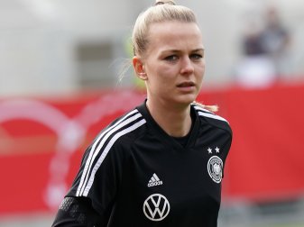Stammkeeperin Merle Frohms will die englischen Fans mit ihrem Team «ein bisschen zum Schweigen bringen». Stammkeeperin Merle Frohms will die englischen Fans mit ihrem Team «ein bisschen zum Schweigen bringen».