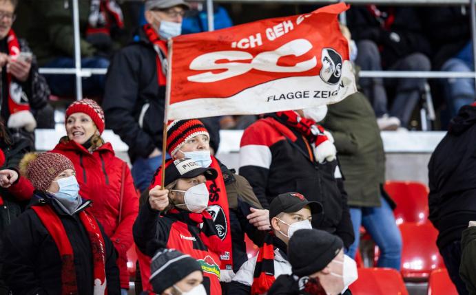 Im Heimspiel des SC Freiburgs gegen Hertha BSC sind bis zu 25.000 Zuschauer erlaubt.