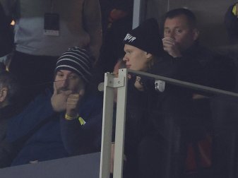 Haaland (2.v.r.) fehlt dem BVB auch bei den Rangers Haaland (2.v.r.) fehlt dem BVB auch bei den Rangers