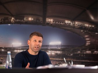 Der Vorstandsvorsitzende des VfB Stuttgart, Thomas Hitzlsperger, im Gespräch mit der Deutschen Presse-Agentur. Der Vorstandsvorsitzende des VfB Stuttgart, Thomas Hitzlsperger, im Gespräch mit der Deutschen Presse-Agentur.