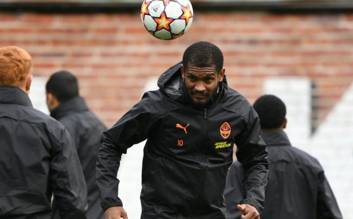 Marlon spielt in der Ukraine bei Donezk