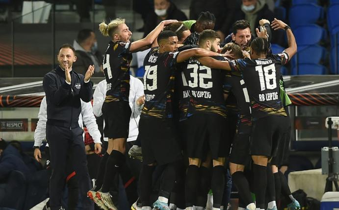 3:1-Erfolg: RB Leipzig zieht ins Achtelfinale ein
