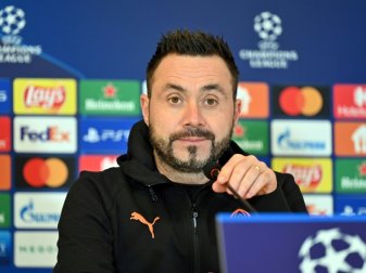 Ausreise: Schachtjor-Trainer Roberto De Zerbi Ausreise: Schachtjor-Trainer Roberto De Zerbi