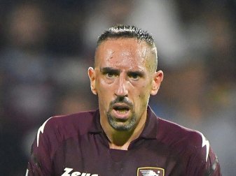 Franck Ribery bei Autounfall leicht verletzt Franck Ribery bei Autounfall leicht verletzt