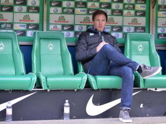 Hoffenheims neuer Trainer Julian Nagelsmann bei seinem Debüt in Bremen. Foto: Carmen Jaspersen Hoffenheims neuer Trainer Julian Nagelsmann bei seinem Debüt in Bremen. Foto: Carmen Jaspersen