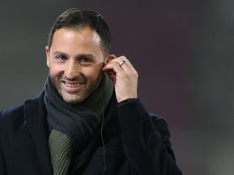 Domenico Tedesco hat den DFB-Pokal fest im Visier Domenico Tedesco hat den DFB-Pokal fest im Visier