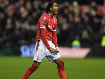BVB: Interesse an Spence – Kommt das nächste Top-Talent aus England? BVB: Interesse an Spence – Kommt das nächste Top-Talent aus England?