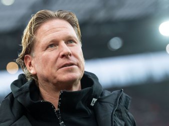 Markus Gisdol ist angesichts des russischen Einmarsches in die Ukraine von seinem Trainerposten bei Lokomotive Moskau zurückgetreten. Markus Gisdol ist angesichts des russischen Einmarsches in die Ukraine von seinem Trainerposten bei Lokomotive Moskau zurückgetreten.