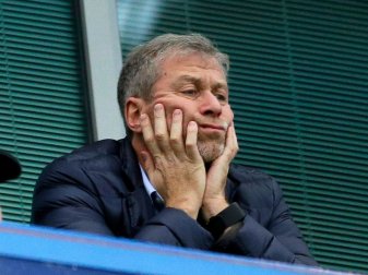 Club-Besitzer Roman Abramowitsch will den FC Chelsea verkaufen. Club-Besitzer Roman Abramowitsch will den FC Chelsea verkaufen.