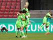 Titelverteidiger Wolfsburg steht im Halbfinale