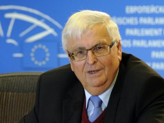 Zwanziger fordert Aufklärung