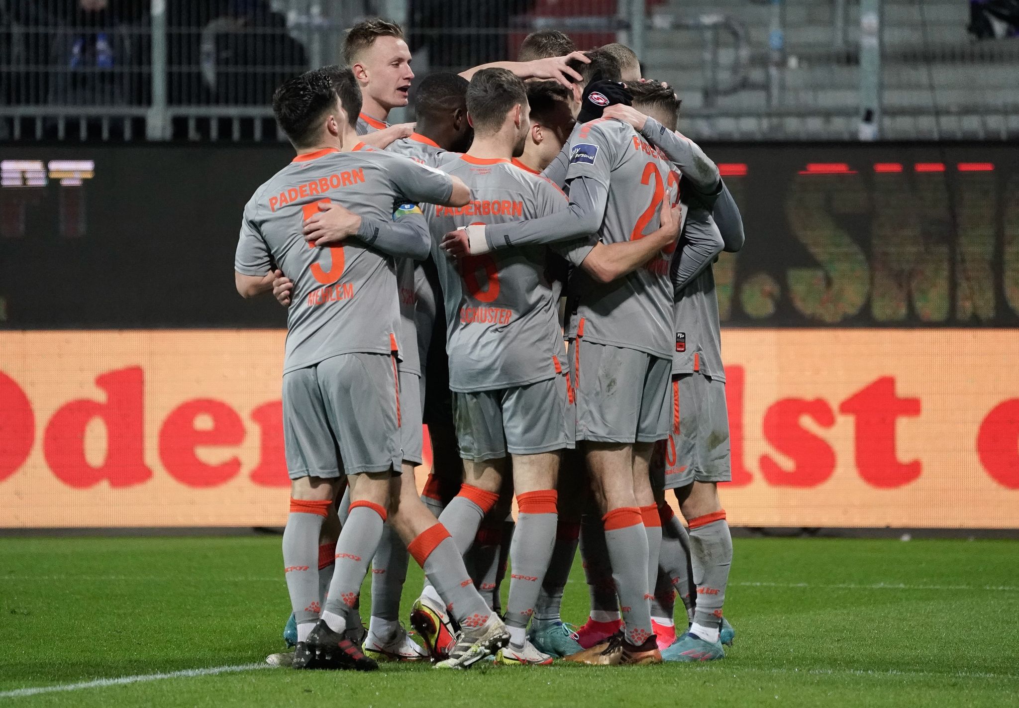 Der SC Paderborn setzte sich in Kiel durch.
