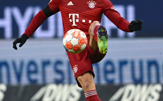 Sieht mögliche Meister-Playoffs in der Fußball-Bundesliga eher kritisch: Bayern-Profi Leroy Sané.