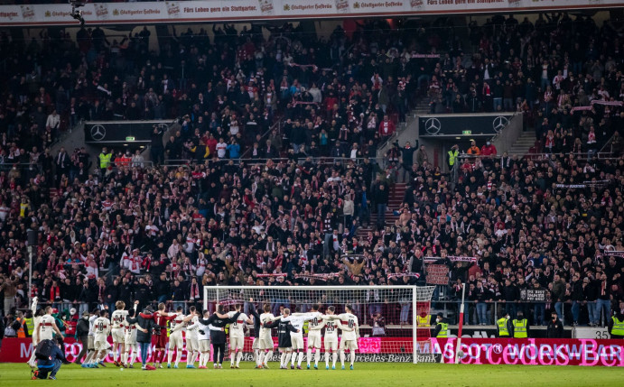 Nach dem Spiel zwischen dem VfB Stuttgart und Borussia Mönchengladbach soll es zu Gewaltausschreitungen im Stadion gekommen sein.