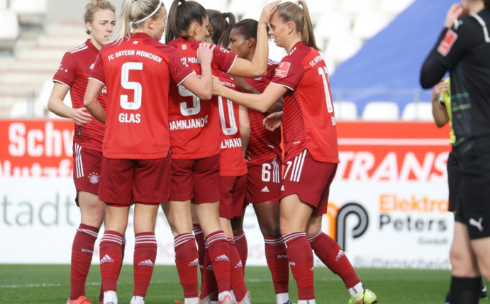 Meister gegen Pokalsieger im Halbfinale