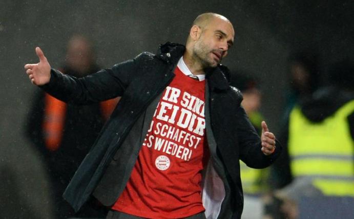 Trainer Pep Guardiola wurde krativ und testete gegen Augsburg erfolgreichen einen Mini-Riegel. Foto: Andreas Gebert