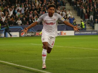 Salzburgs Karim Adeyemi wird immer wieder mit Borussia Dortmund in Verbindung gebracht. Salzburgs Karim Adeyemi wird immer wieder mit Borussia Dortmund in Verbindung gebracht.