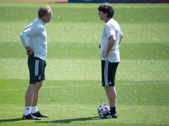 Andreas Köpke (l) und Joachim Löw haben 17 Jahre lang zusammen gearbeitet. Andreas Köpke (l) und Joachim Löw haben 17 Jahre lang zusammen gearbeitet.