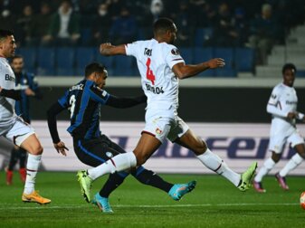 Leverkusen unterliegt mit 2:3 bei Atalanta Bergamo Leverkusen unterliegt mit 2:3 bei Atalanta Bergamo