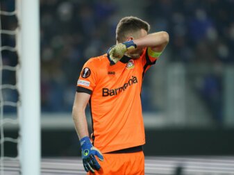 Bayers Kapitän und Torwart Lukas Hradecky parierte im Spiel gegen Atalanta Bergamo stark. Bayers Kapitän und Torwart Lukas Hradecky parierte im Spiel gegen Atalanta Bergamo stark.