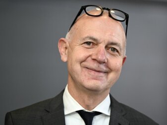 Ist zum neuen DFB-Präsidenten gewählt worden: Bernd Neuendorf. Ist zum neuen DFB-Präsidenten gewählt worden: Bernd Neuendorf.