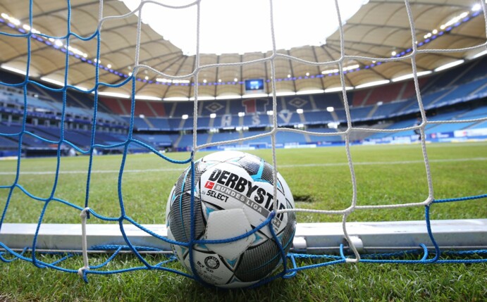 Der HSV hat Aue-Fans zu einem kostenlosen Museumsbesuch und einer Stadionführung eingeladen.