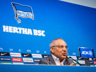 Felix Magath wird als neuer Trainer von Hertha BSC vorgestellt.