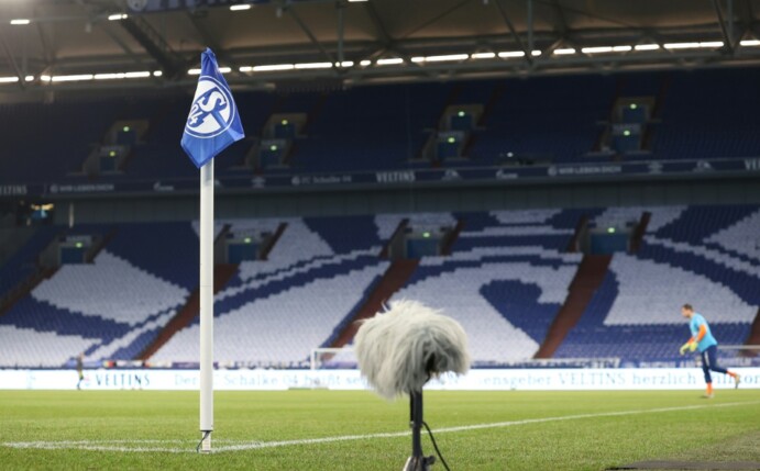 Schalke 04 reduziert Verbindlichkeiten trotz Abstieg