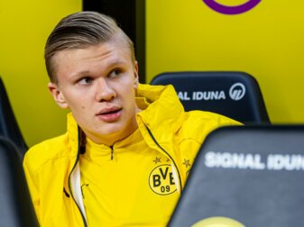Sitzt zunächst beim Spiel gegen den FSV Mainz auf der Bank: Dortmunds Erling Haaland. Sitzt zunächst beim Spiel gegen den FSV Mainz auf der Bank: Dortmunds Erling Haaland.
